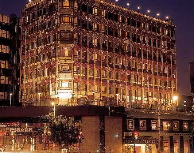 Hotel Kervansaray 3*